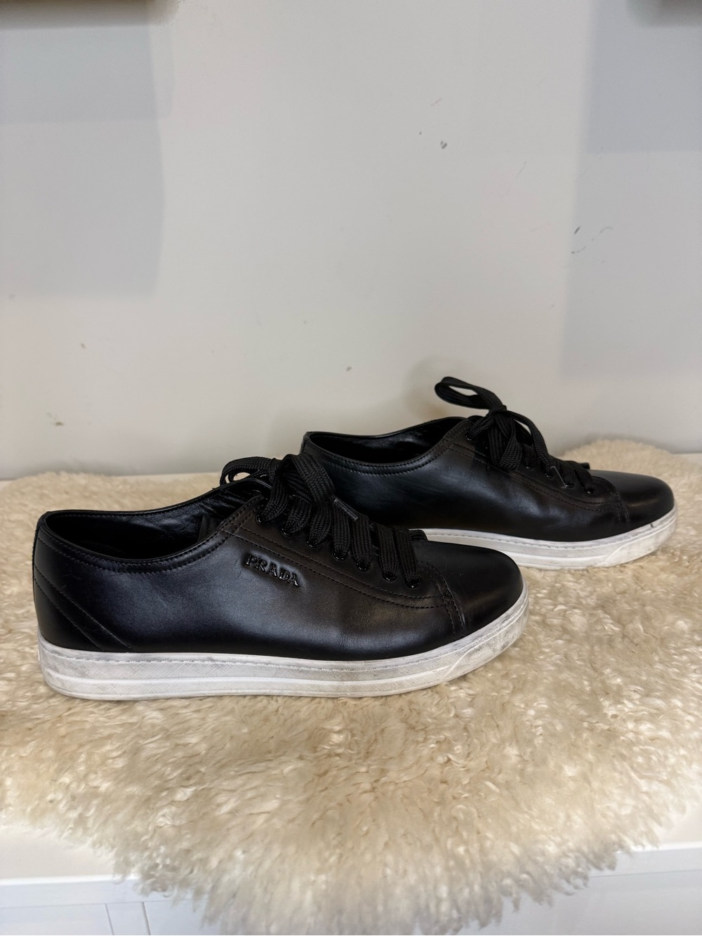 Women’s Prada Black Leather Low-Top Sneakers with White Sole size 38.5 - Picture 4 of 4
